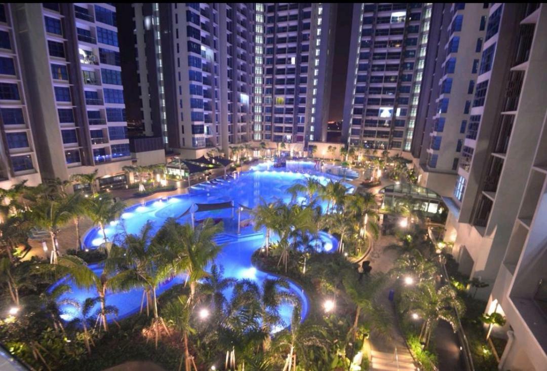 Atlantis * Malacca
